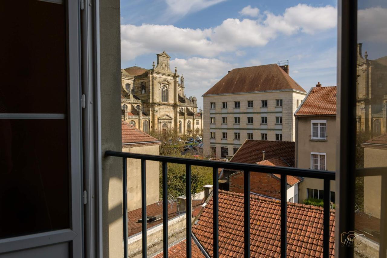 Hotel De La Cloche Sp Reims Dış mekan fotoğraf